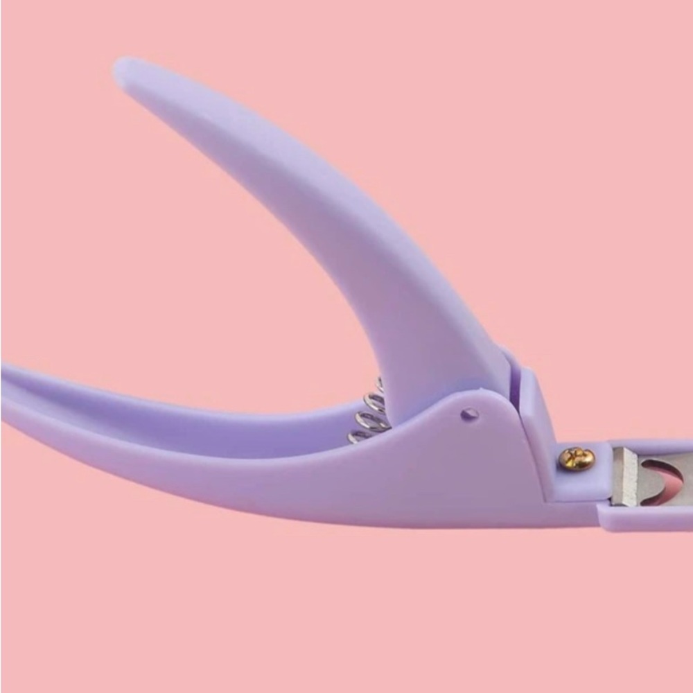 (GAVE AS A GIFT!   PURPLE NAIL CLIPPERS  (NWT) - Picture 5 of 6